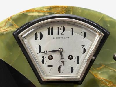 French Art Deco Mantel Clock Marble Onyx Gilt France 1930s