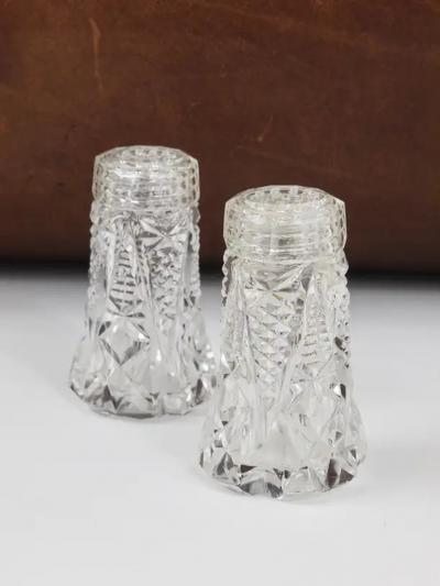 French Art Nouveau Salt Pepper Shakers Facetted Crystal Glass from the 1920s