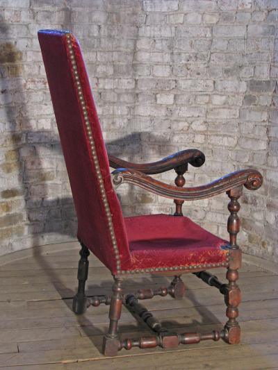 French Baroque 17th Century Louis XIV Walnut Armchair