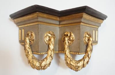 French Baroque Style Parcel Gilt Carved Wood Wall Bracket Sconce or Shelf