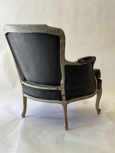 French Bergere Chair With Exquisite Shape and Carved Cabriole legs Vintage