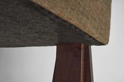 French Cabinetmaker Daybed with Geometric Legs France 1940s