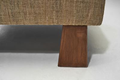 French Cabinetmaker Daybed with Geometric Legs France 1940s