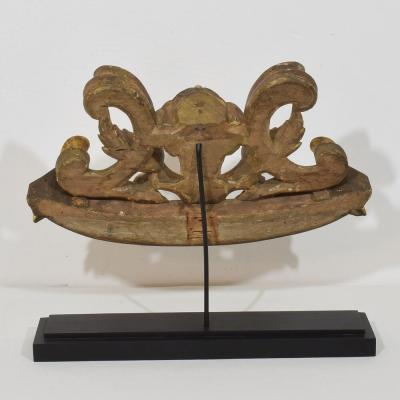 French Carved Giltwood Ornament With Winged Angel Head circa 1880 1900