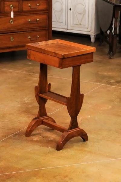 French Charles X Period Walnut 1830s Side Table with Tray Top and Carved Legs