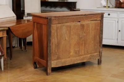 French Early 19th Century Transition Style Walnut Buffet with Doors and Drawers