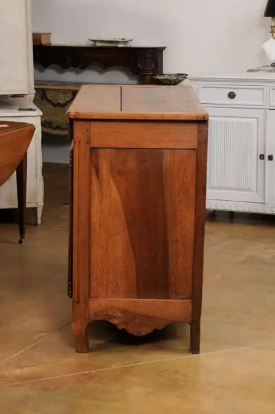 French Early 19th Century Transition Style Walnut Buffet with Doors and Drawers