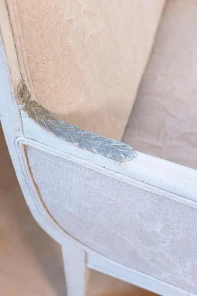 French Empire Style 19th Century Painted Wood Marquise with Carved Palmettes