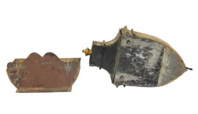 French Empire Yellow Tole Lavabo