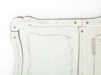 French Etched Horizontal Mirror with Foliate Etched Boarders