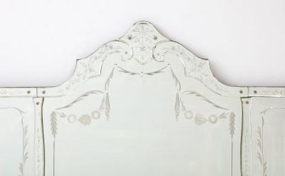 French Etched Horizontal Mirror with Foliate Etched Boarders
