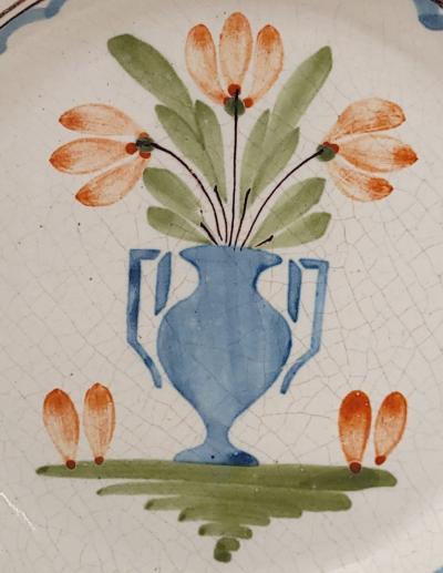 French Fa ence Plate with Vase and Flowers 18th 19th century