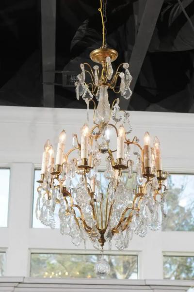 French Late 19th Century Crystal 12 Light Chandelier with Brass Armature