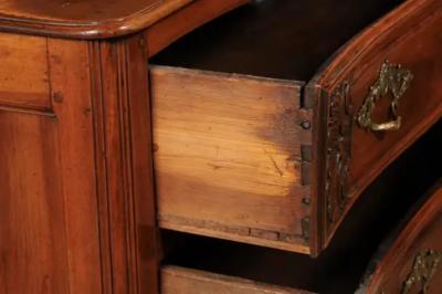 French Louis XV Period 1730s Walnut Three Drawer Commode from Lyon with Foliage