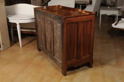 French Louis XV Period 1730s Walnut Three Drawer Commode from Lyon with Foliage