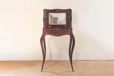 French Louis XV Style 19th Century Marquetry Dressing Table with Floral Motifs
