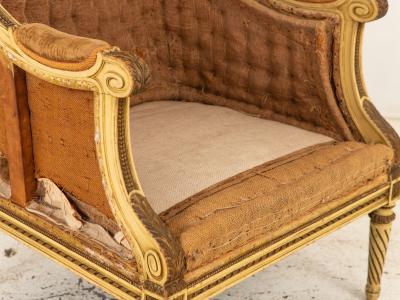 French Louis XV Style Carved Balloon Porters Chair 19th Century