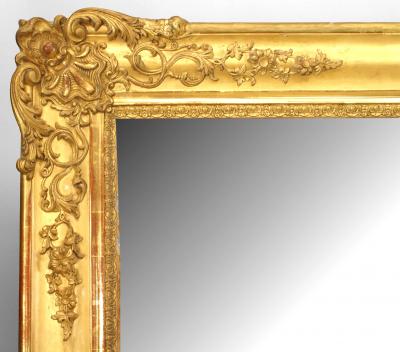 French Louis XV Style Gilt Wood Wall Mirror