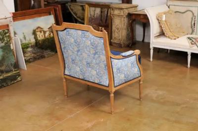 French Louis XVI Style 19th Century Bleached Walnut Marquise Berg re Chair