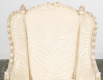 French Louis XVI Style Berg re Armchair with Silk Velvet Upholstery