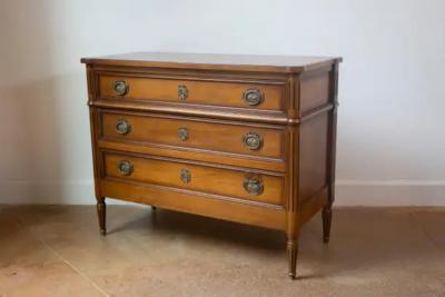 French Louis XVI Style Light Walnut Commode with Three Drawers and Fluted Motifs