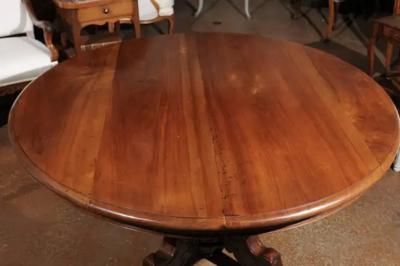 French Napol on III Walnut Pedestal Table with Carved Feet from the 1850s