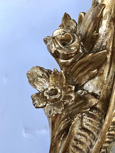 French Rococo Style Carved Giltwood Mirror