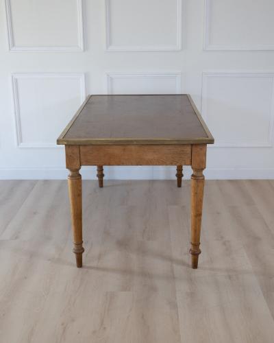 French Table 1950s