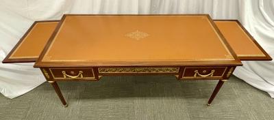 French Tortoise Wood Louis XVI Style Maison Jansen Partners Desk or Bureau Plat