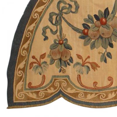 French Victorian Beige Aubusson Valance Panel