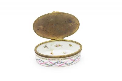 French Victorian Porcelain Box