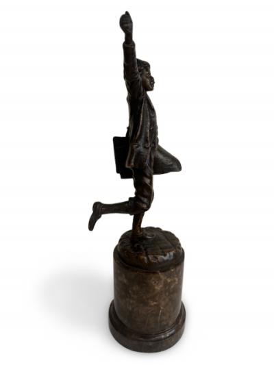 French Victorian bronze of a boy selling newspapers on a marble plinth