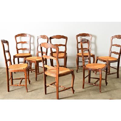 French Vintage Set of 8 Rush Seat Oak Dining Chairs