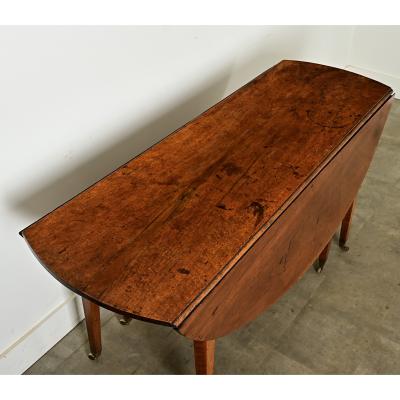 French Walnut Oval Drop Leaf Gate Leg Dining Table