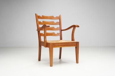 French Wooden Chairs with Seats of Woven Papercord France 1950s