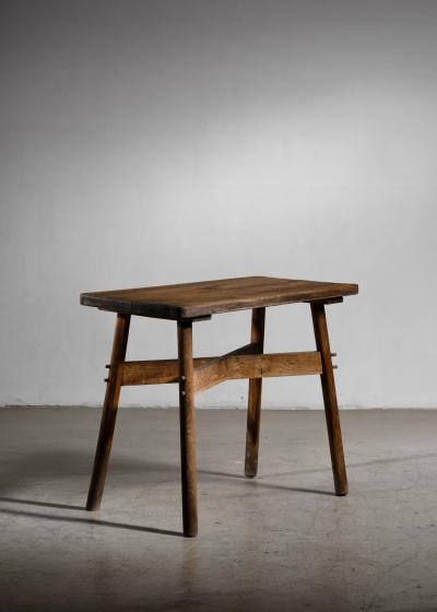French raw wood table