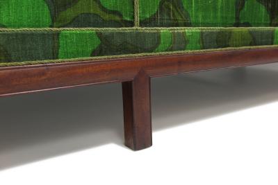 Frits Henningsen 1930s Frits Henningsen Sofa with Dramatic Flared Arms of Mahogany 