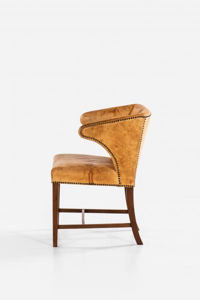 Frits Henningsen Armchairs Produced by Cabinetmaker Frits Henningsen