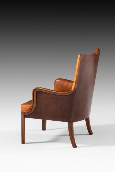 Frits Henningsen Easy Chair Produced by Cabinetmaker Frits Henningsen