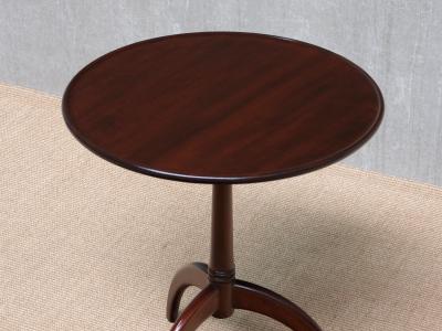 Frits Henningsen Frits Henningsen Three Legged Side Table in Mahogany Denmark 1940s