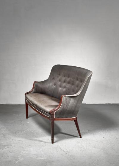 Frits Henningsen Frits Henningsen horsehair sofa