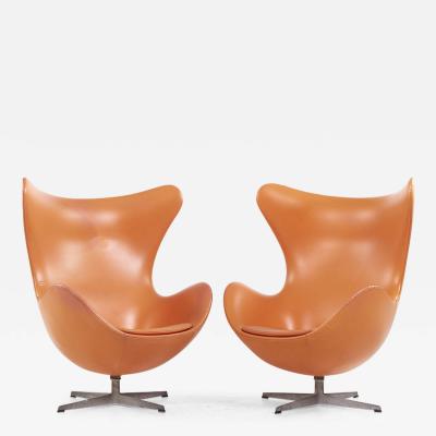 Fritz Hansen Arne Jacobsen for Fritz Hansen Mid Century Egg Chairs Pair