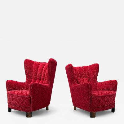 Fritz Hansen Danish Modern Fabric Wood His and Hers Lounge Chairs Denmark 1960s