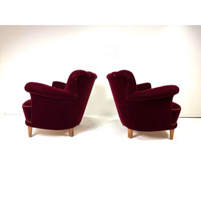 Fritz Hansen Pair of 1940s Swedish Lounge Chairs