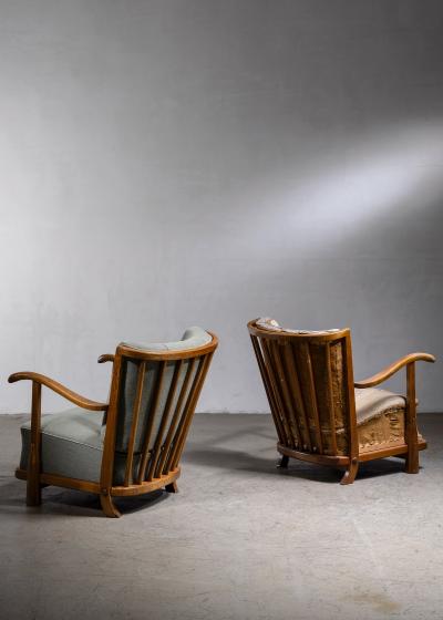 Fritz Hansen Pair of Fritz hansen model 1594 armchairs