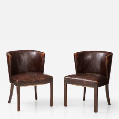 Fritz Hansen Pair of Model 1514 Leather Chairs by Fritz Hansen