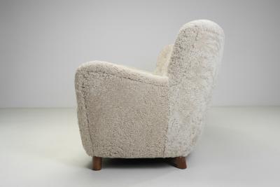 Fritz Hansen Three Seater Sofa in the manner of Fritz Hansen Denmark Mid 20th Century