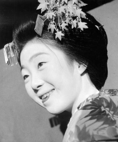 Fritz Henle Geisha Japan