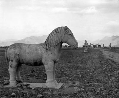 Fritz Henle Silent Sentinels Keep Watch Kings Tomb Peking China