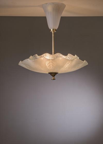 Frosted glass pendant lamp